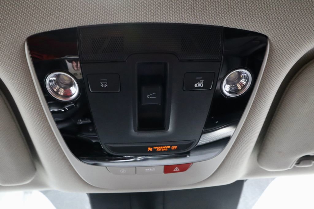 Used 2023 Kia Sorento SX AWD/4WD image 34