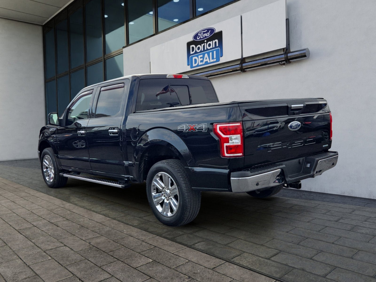Certified 2019 Ford F150 XLT w/ Equipment Group 302A Luxury AWD/4WD image 5