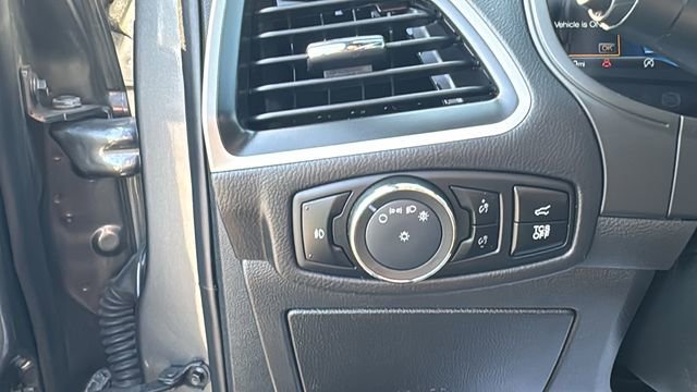 Certified 2024 Ford Edge ST-Line image 17