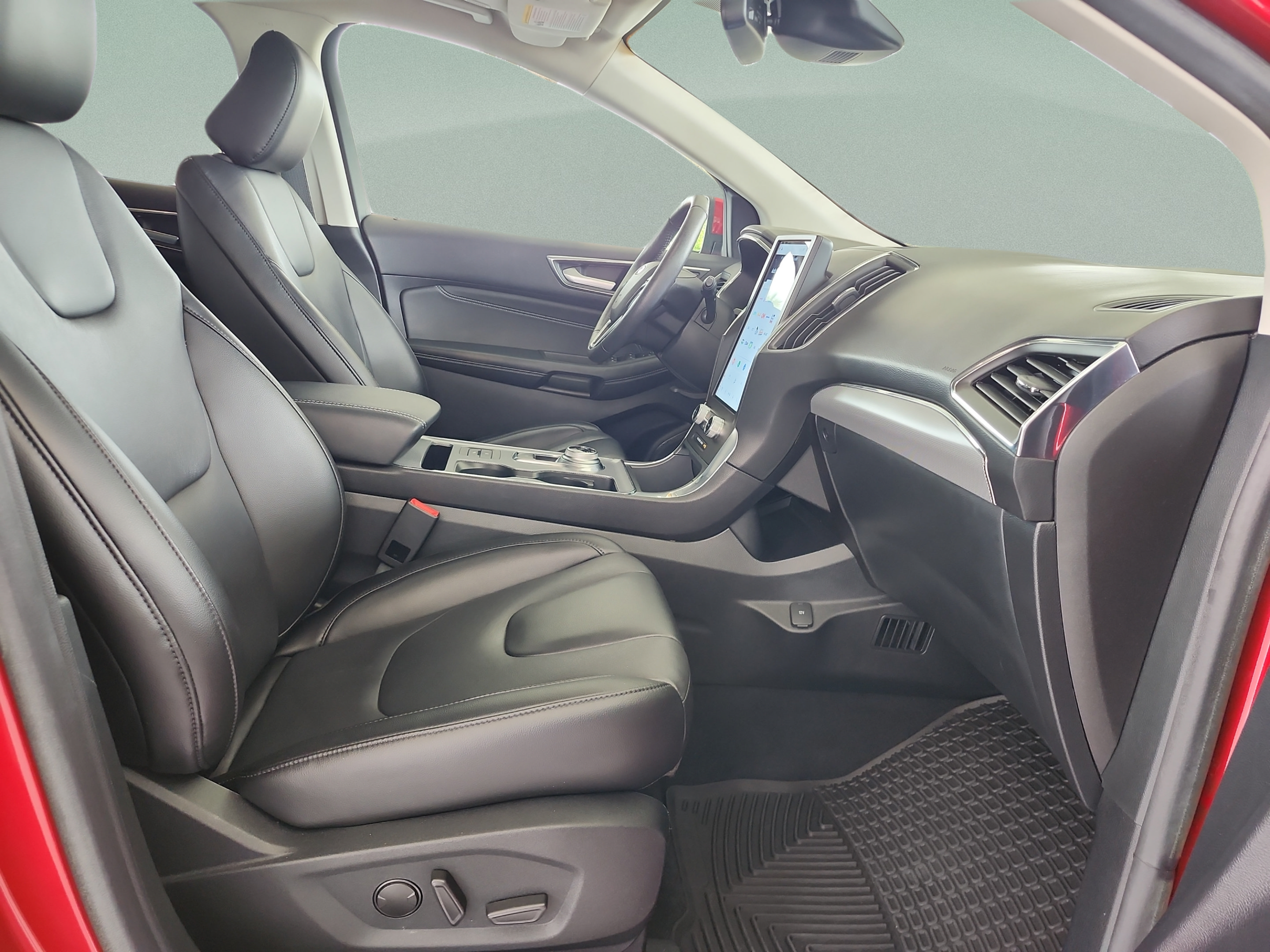 Certified 2021 Ford Edge Titanium FWD image 20