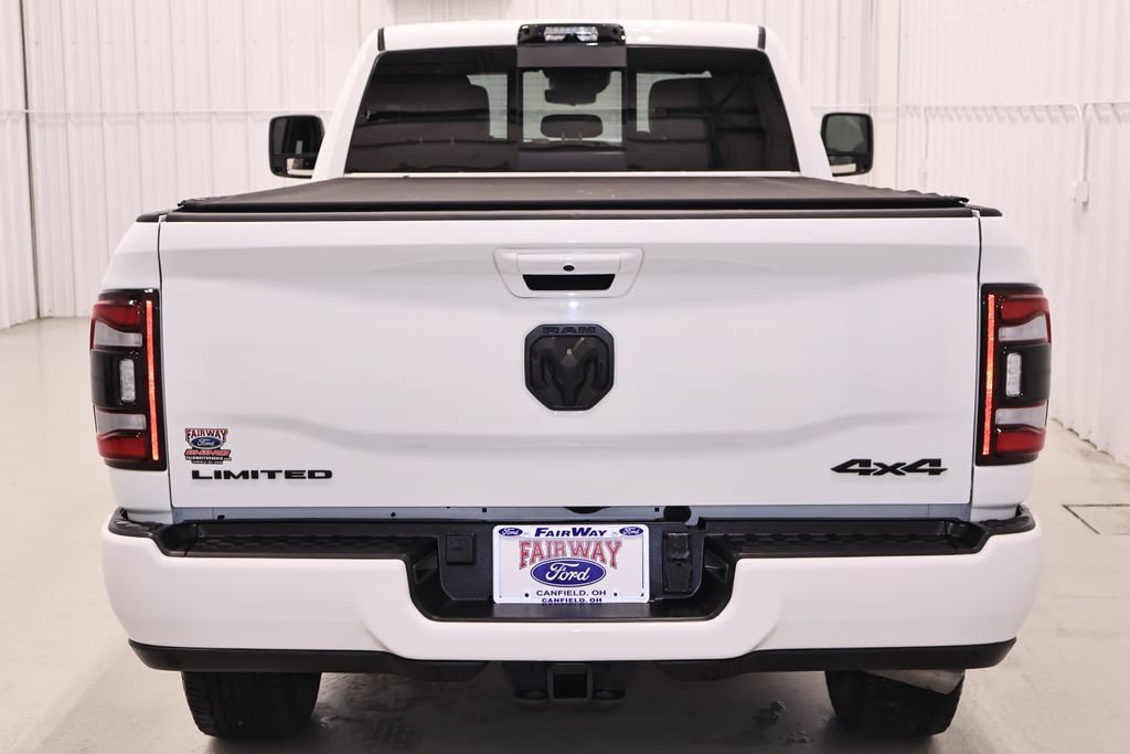 Used 2024 RAM 3500 Limited w/ Night Edition AWD/4WD image 9