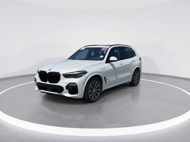 Used 2021 BMW X5 xDrive45e w/ M Sport Package AWD/4WD image 3
