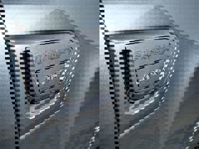 Certified 2019 Ford Ranger Lariat w/ Equipment Group 501A Mid image 9