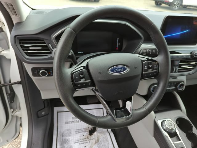 Certified 2023 Ford Escape Active w/ Cold Weather Package FWD image 28