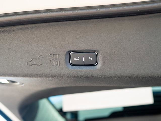 Certified 2025 Ford Expedition King Ranch AWD/4WD image 10
