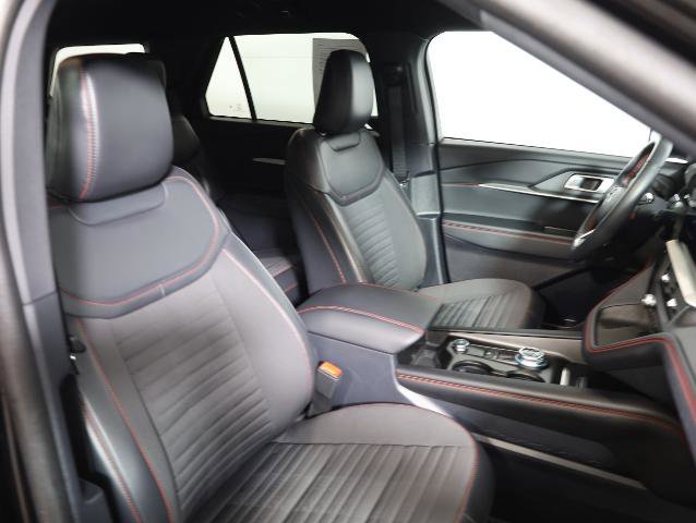Certified 2025 Ford Explorer ST-Line image 10