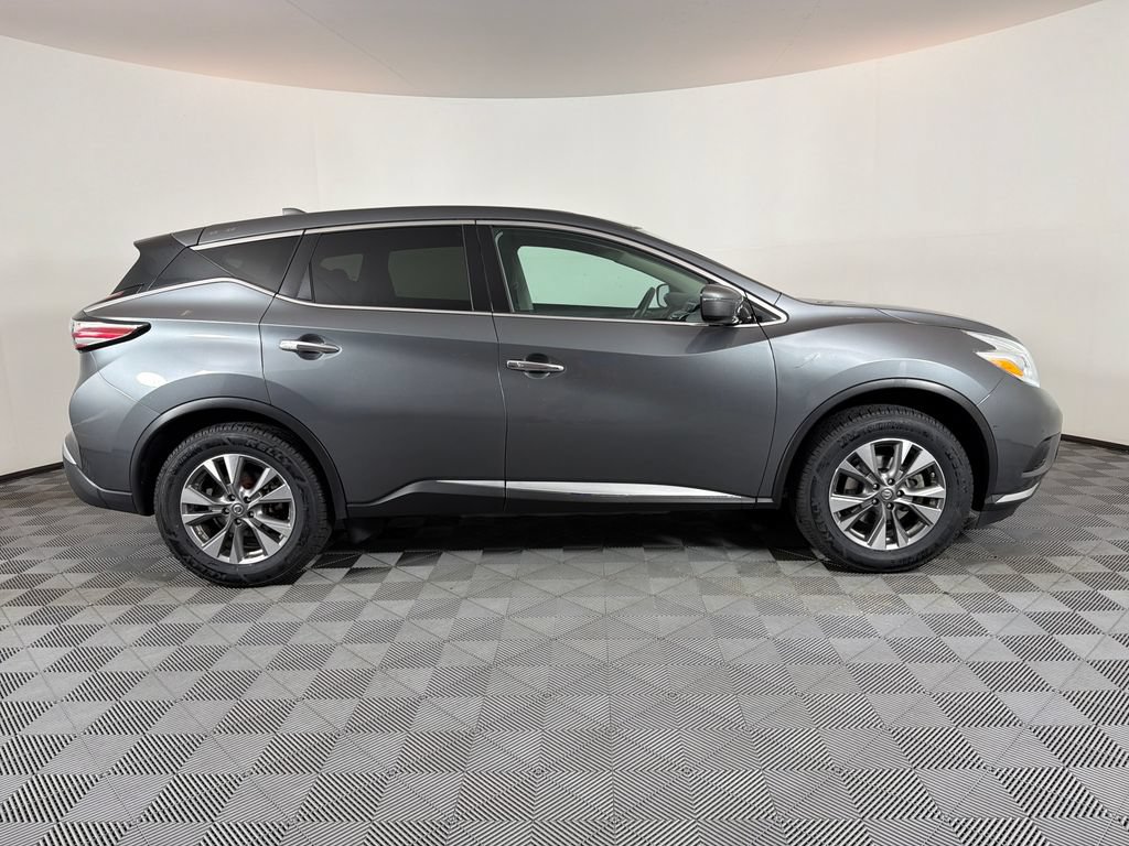 Used 2017 Nissan Murano S AWD/4WD image 2