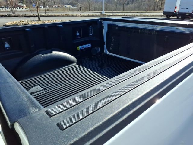 Certified 2022 Ford F150 XLT w/ Equipment Group 302A High image 19