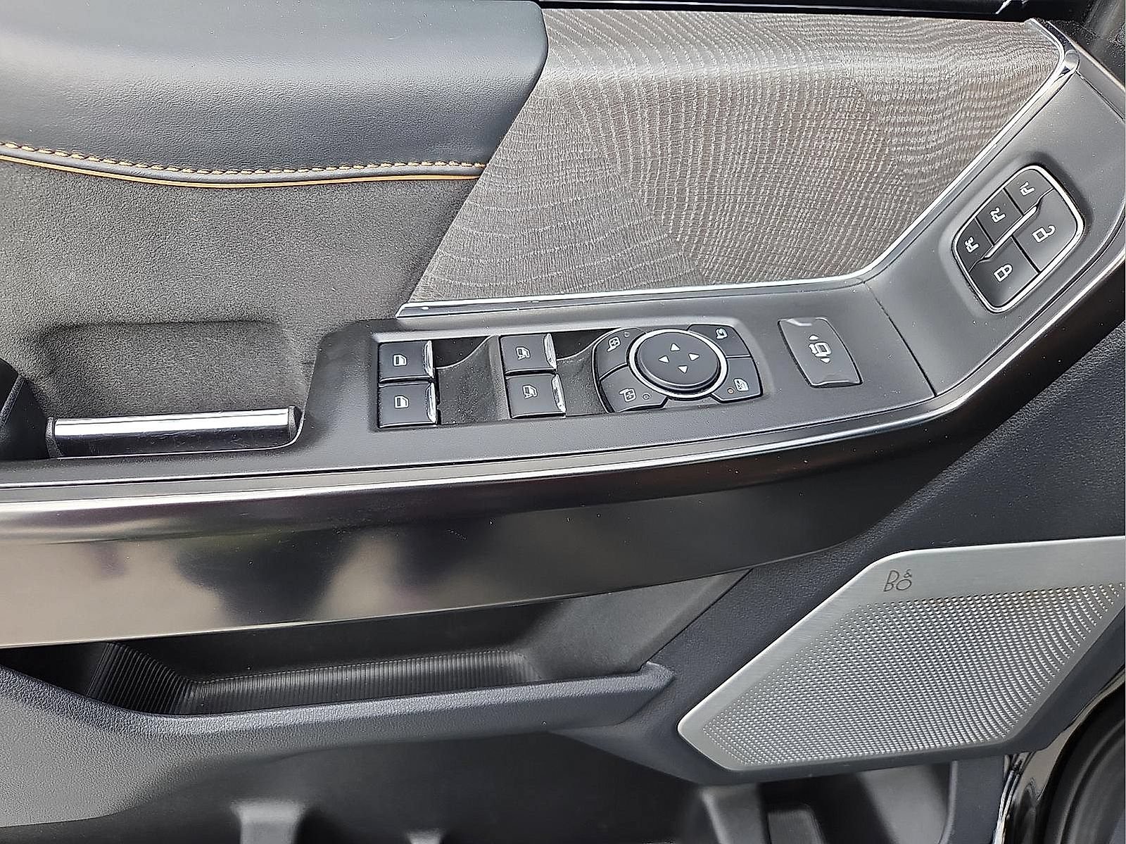 Certified 2023 Ford F250 Platinum AWD/4WD image 13