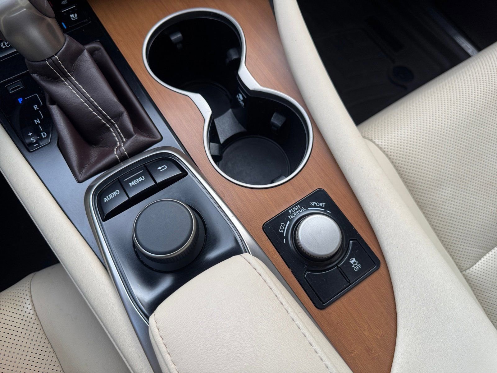 Used 2019 Lexus RX 350 350 w/ Premium Package image 24