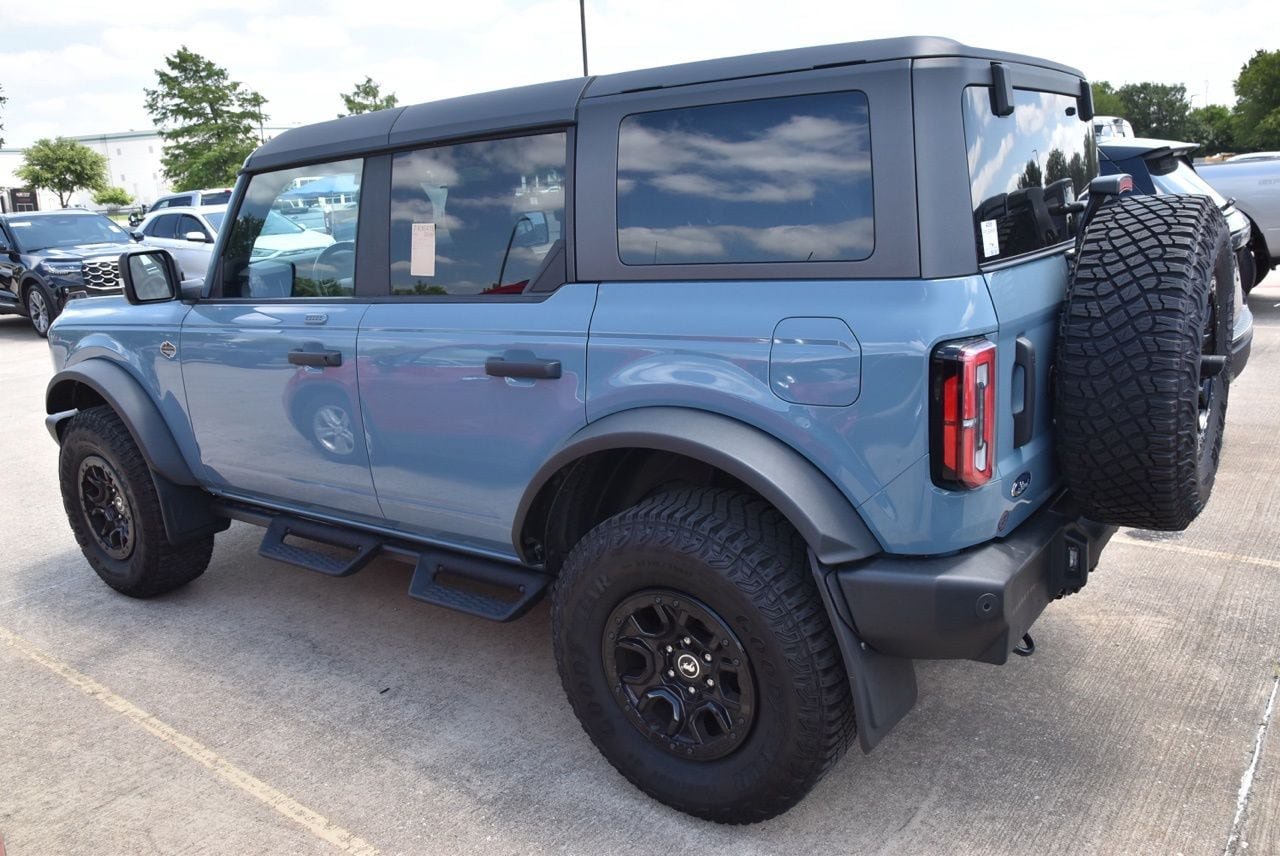 Certified 2023 Ford Bronco Wildtrak AWD/4WD image 8