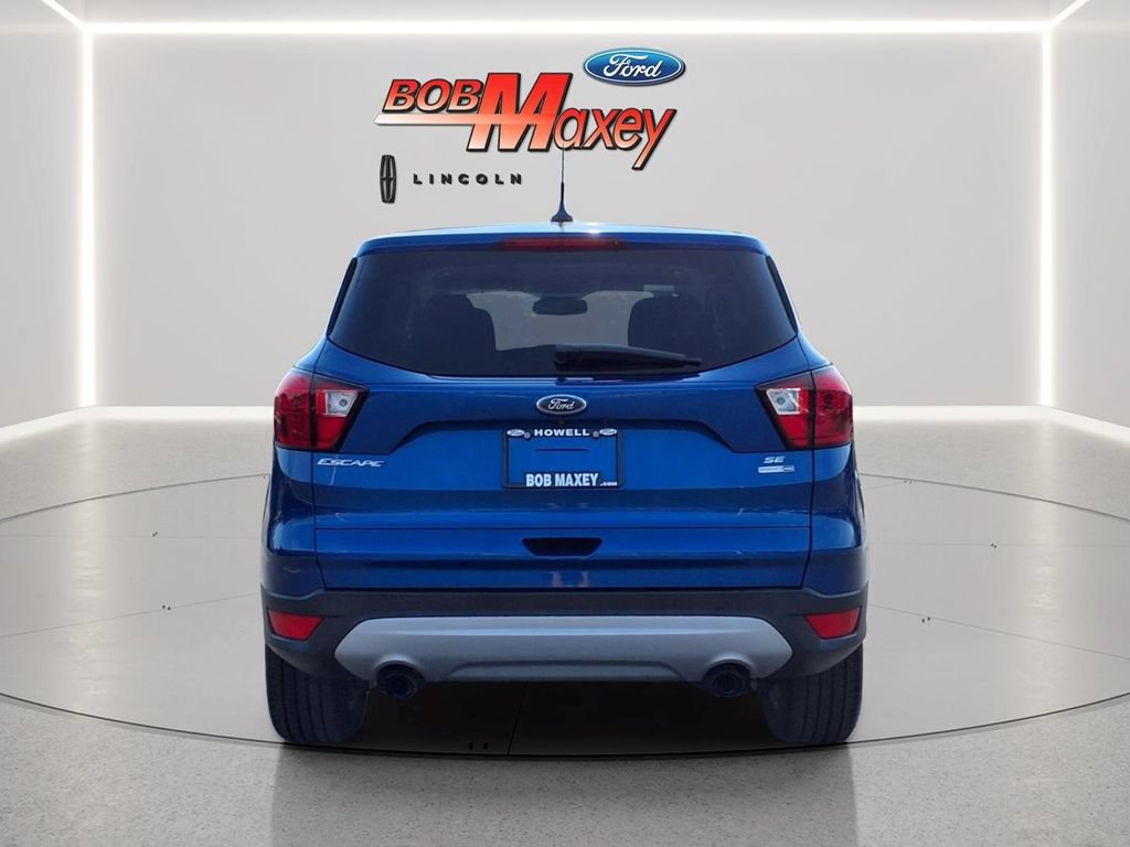 Certified 2019 Ford Escape SE AWD/4WD image 6