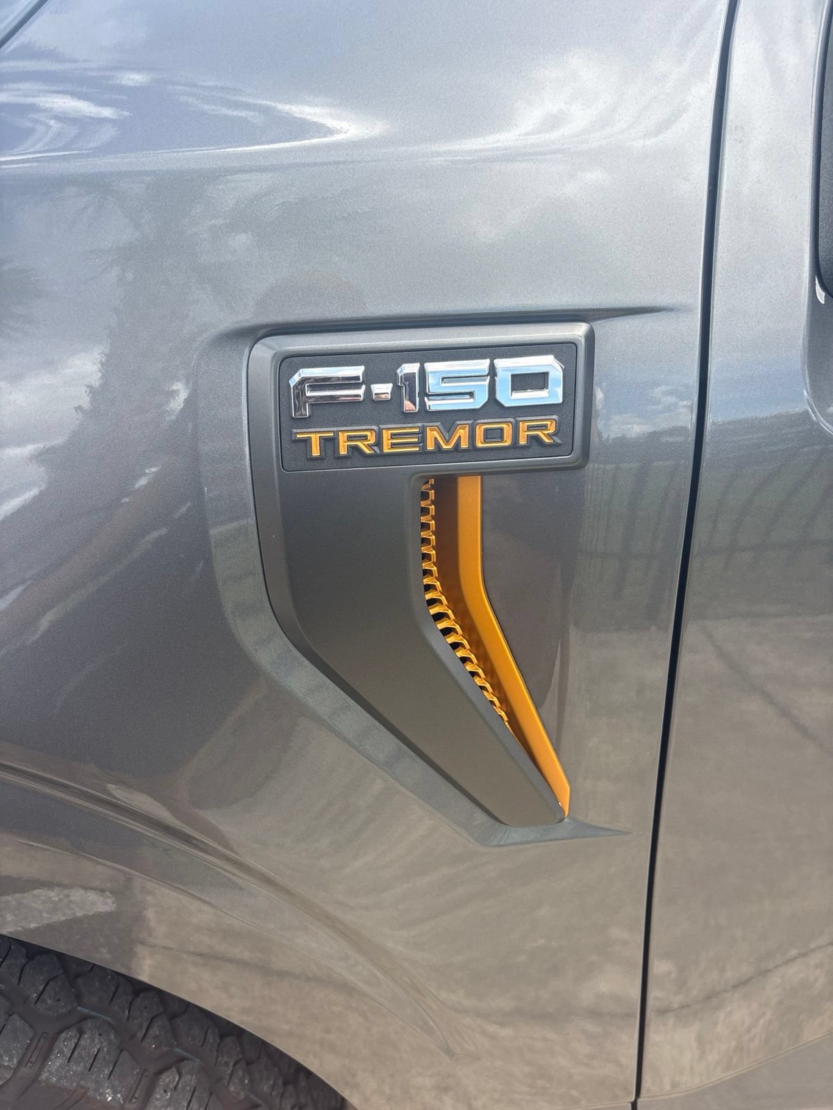 Certified 2025 Ford F150 Tremor w/ Equipment Group 402A High AWD/4WD image 11