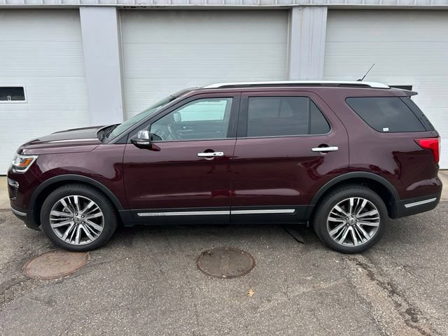 Certified 2018 Ford Explorer Platinum AWD/4WD image 3