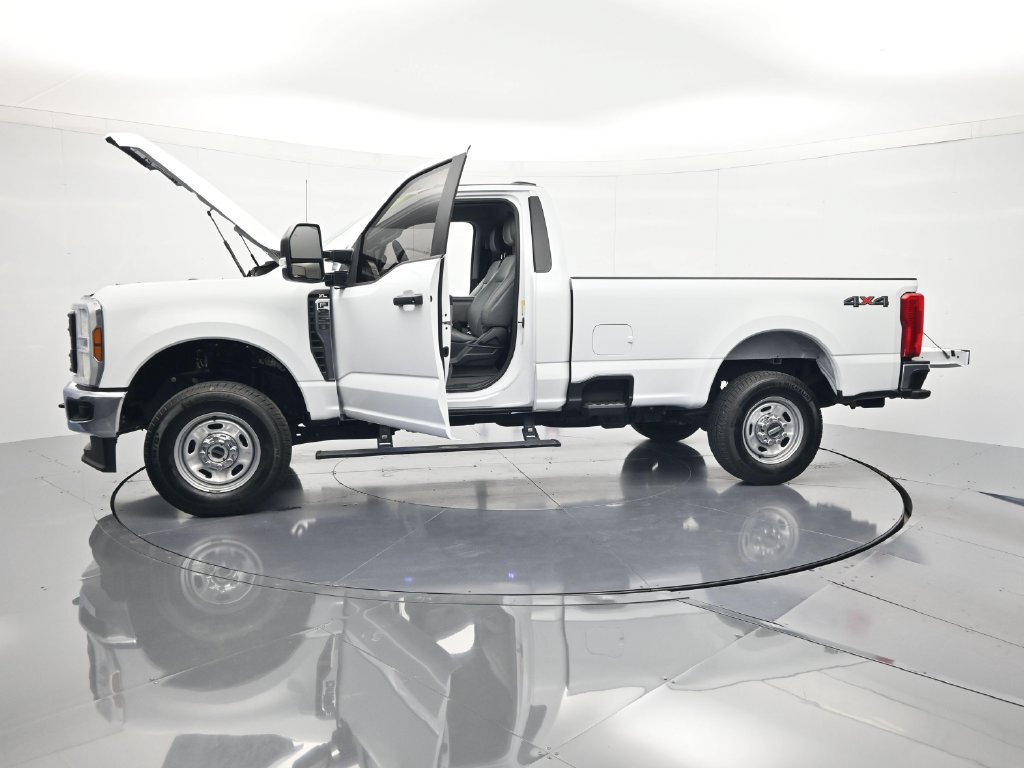 Certified 2025 Ford F250 XL w/ XL Driver Assist Package AWD/4WD image 43