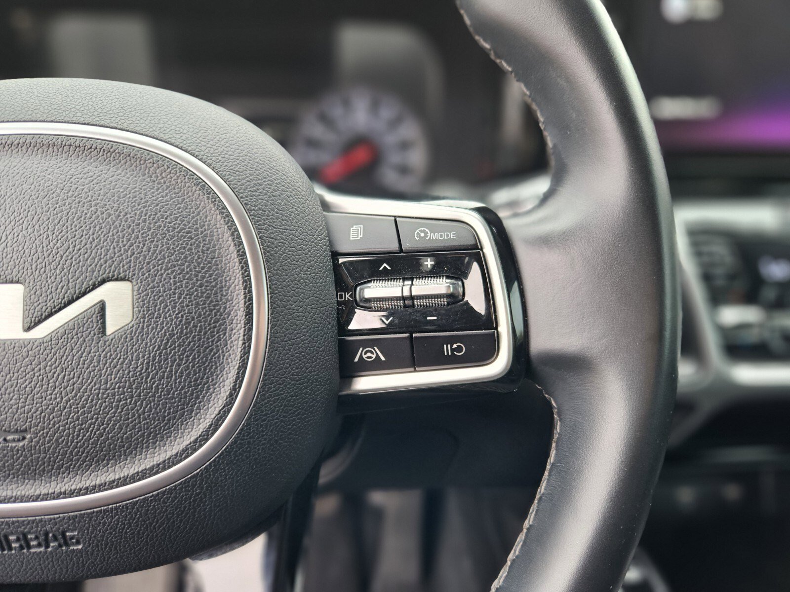 Used 2022 Kia Sorento S image 29