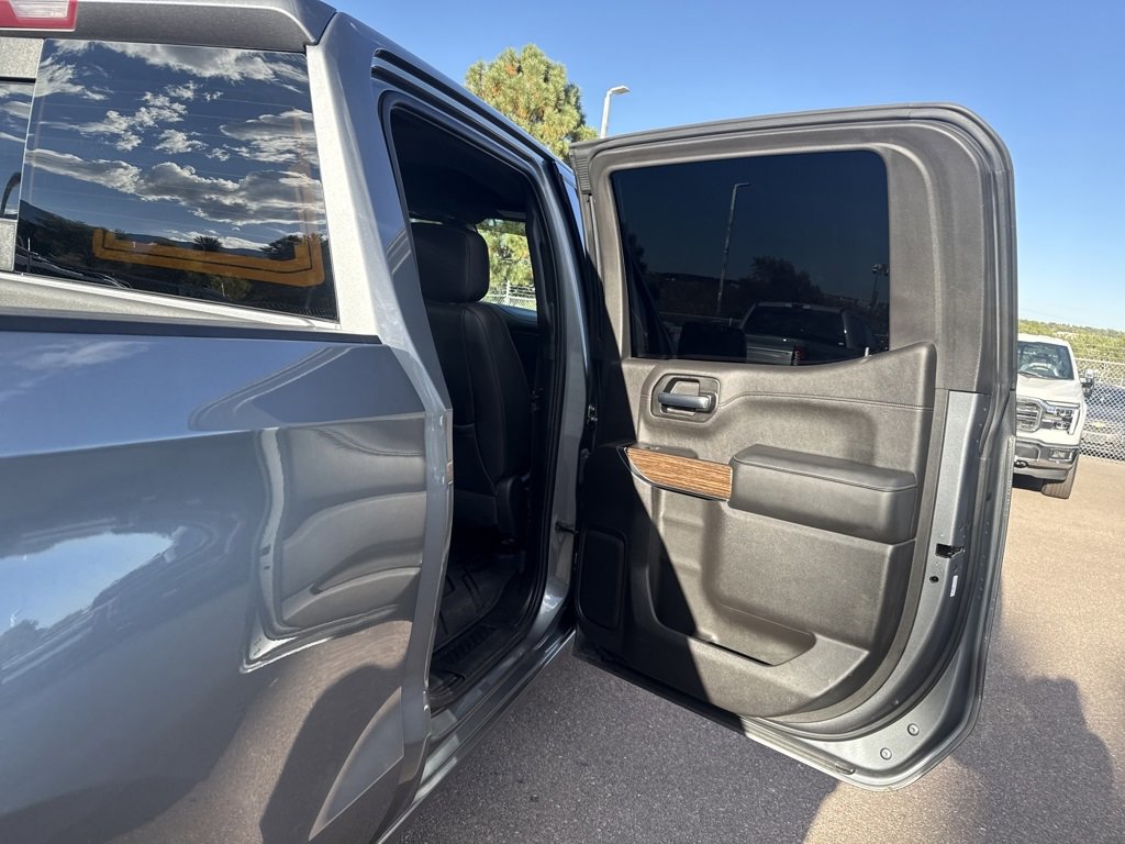 Used 2020 Chevrolet Silverado 1500 High Country w/ Technology Package image 20