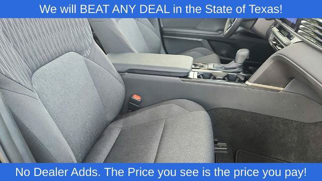 Used 2026 Toyota Camry LE FWD image 30