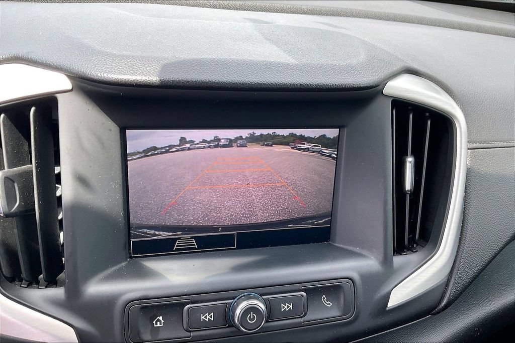 Used 2024 GMC Terrain SLE FWD image 21