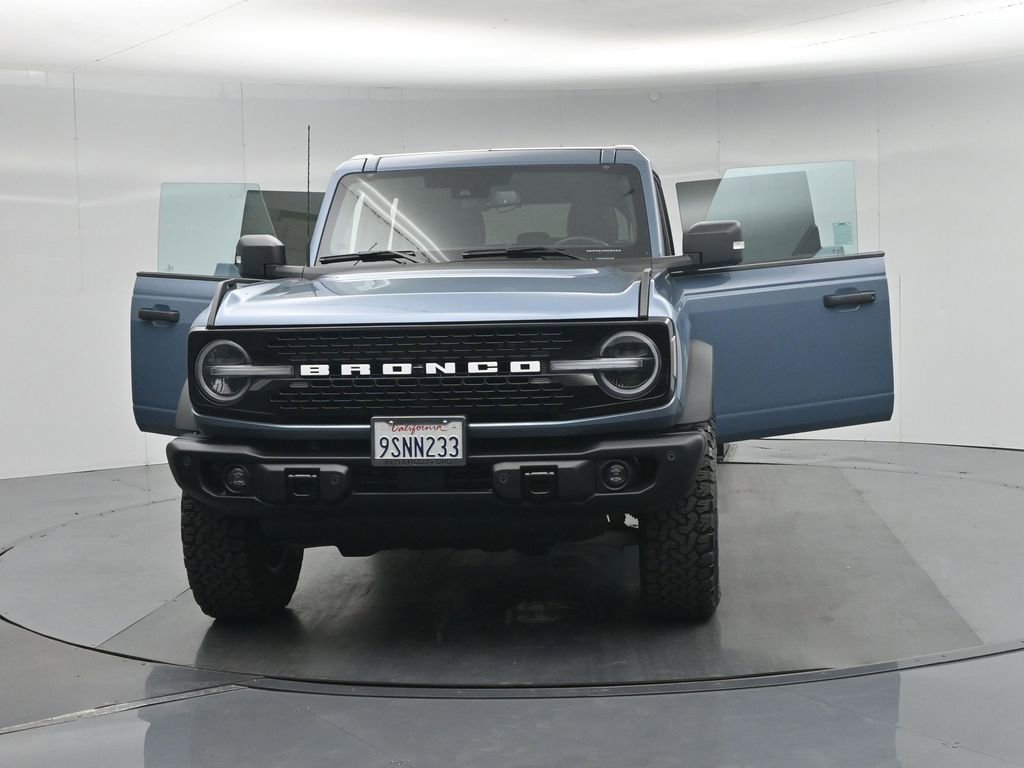 Certified 2025 Ford Bronco Badlands AWD/4WD image 34