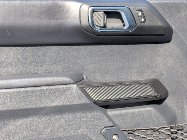 Certified 2025 Ford Bronco Outer Banks image 12