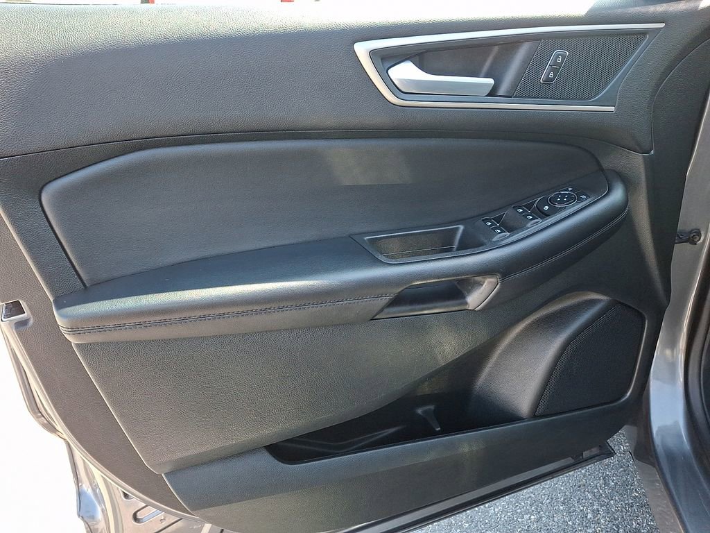 Certified 2024 Ford Edge SEL image 12