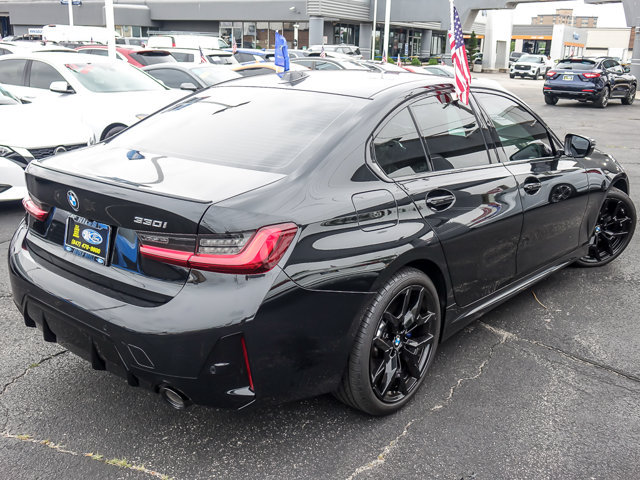 Used 2025 BMW 330i Sedan w/ M Sport Package RWD image 8