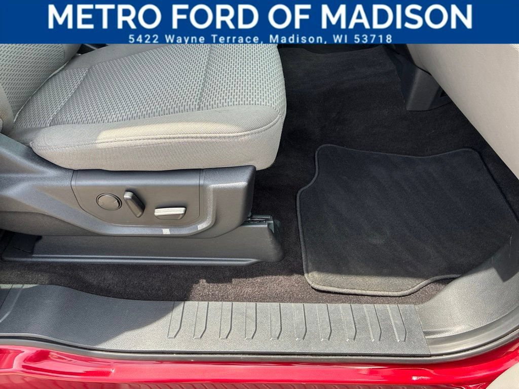 Certified 2019 Ford F150 XLT w/ Equipment Group 302A Luxury AWD/4WD image 50