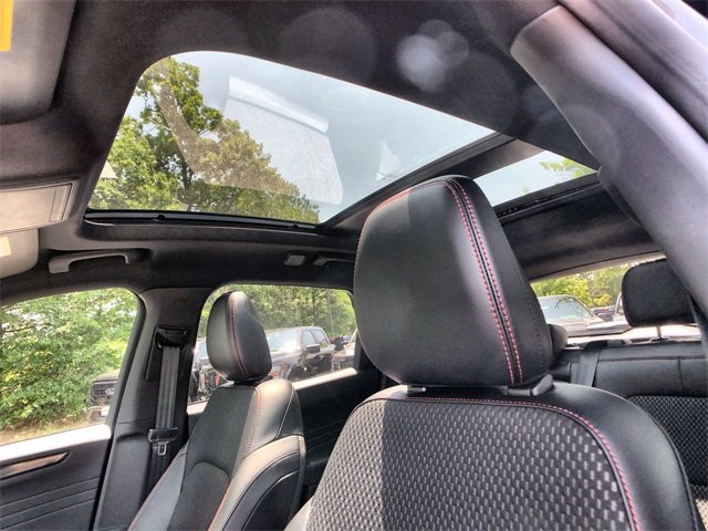 Certified 2023 Ford Escape ST-Line w/ Tech Pack #1 image 22