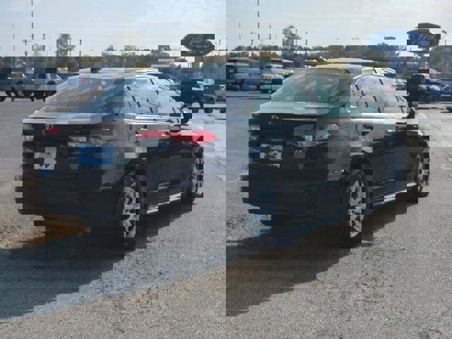 Used 2023 Toyota Corolla LE image 5