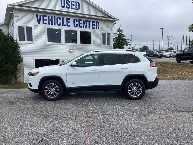 Used 2019 Jeep Cherokee Latitude Plus w/ Comfort/Convenience Group AWD/4WD image 3
