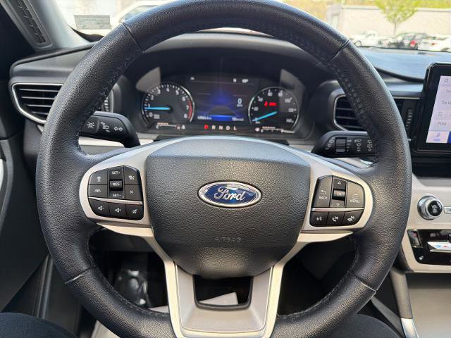 Certified 2023 Ford Explorer XLT w/ Equipment Group 202A image 19