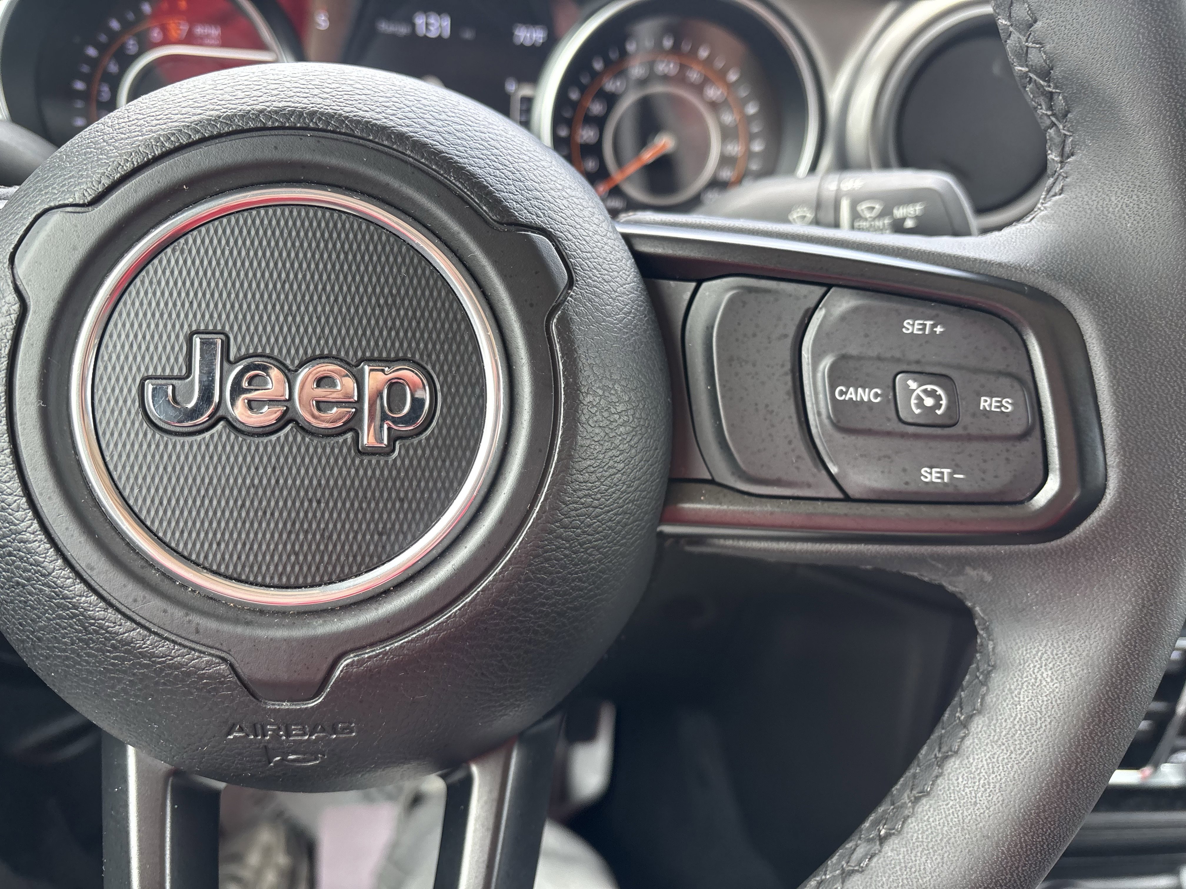 Used 2023 Jeep Gladiator Sport AWD/4WD image 27