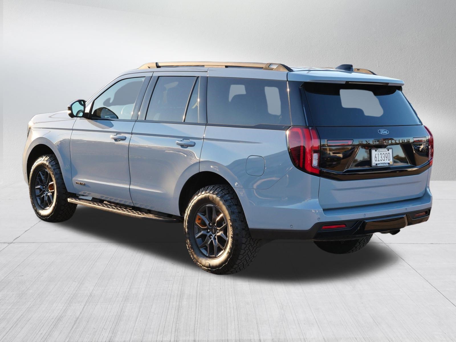 Certified 2025 Ford Expedition Tremor AWD/4WD image 5