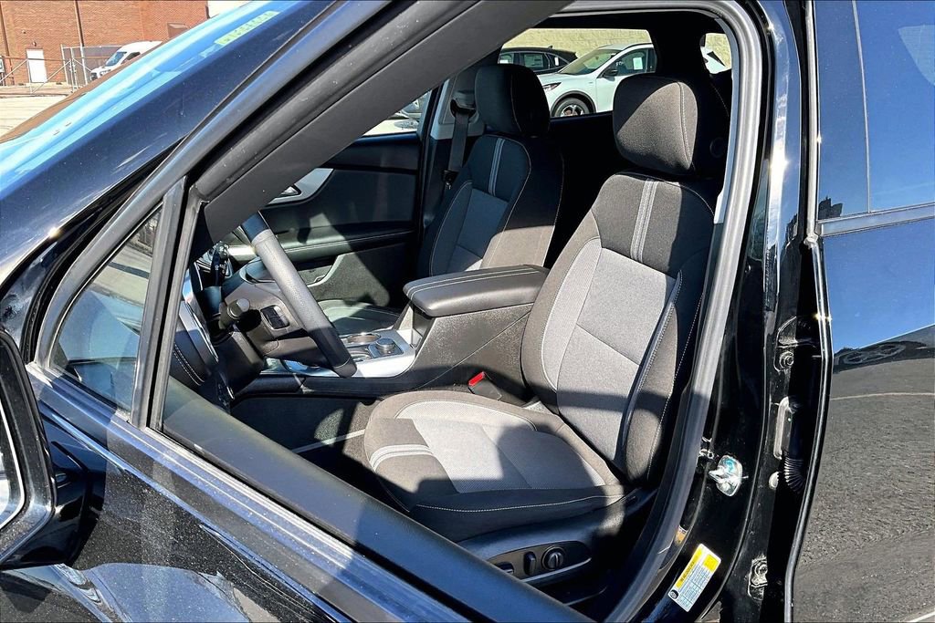 Used 2024 Chevrolet Blazer LT w/ Convenience Package image 23