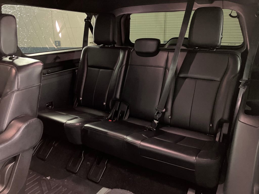 Certified 2021 Ford Expedition Max XLT image 29
