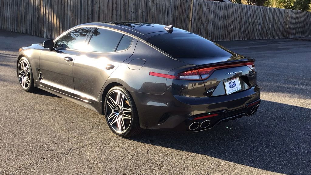 Used 2022 Kia Stinger GT1 w/ Red Interior Color Package image 7