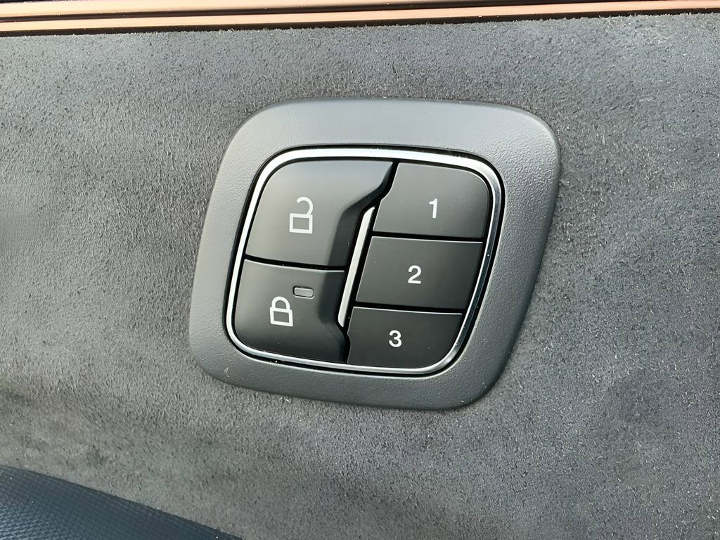 Certified 2023 Ford Mustang Mach-E GT image 25