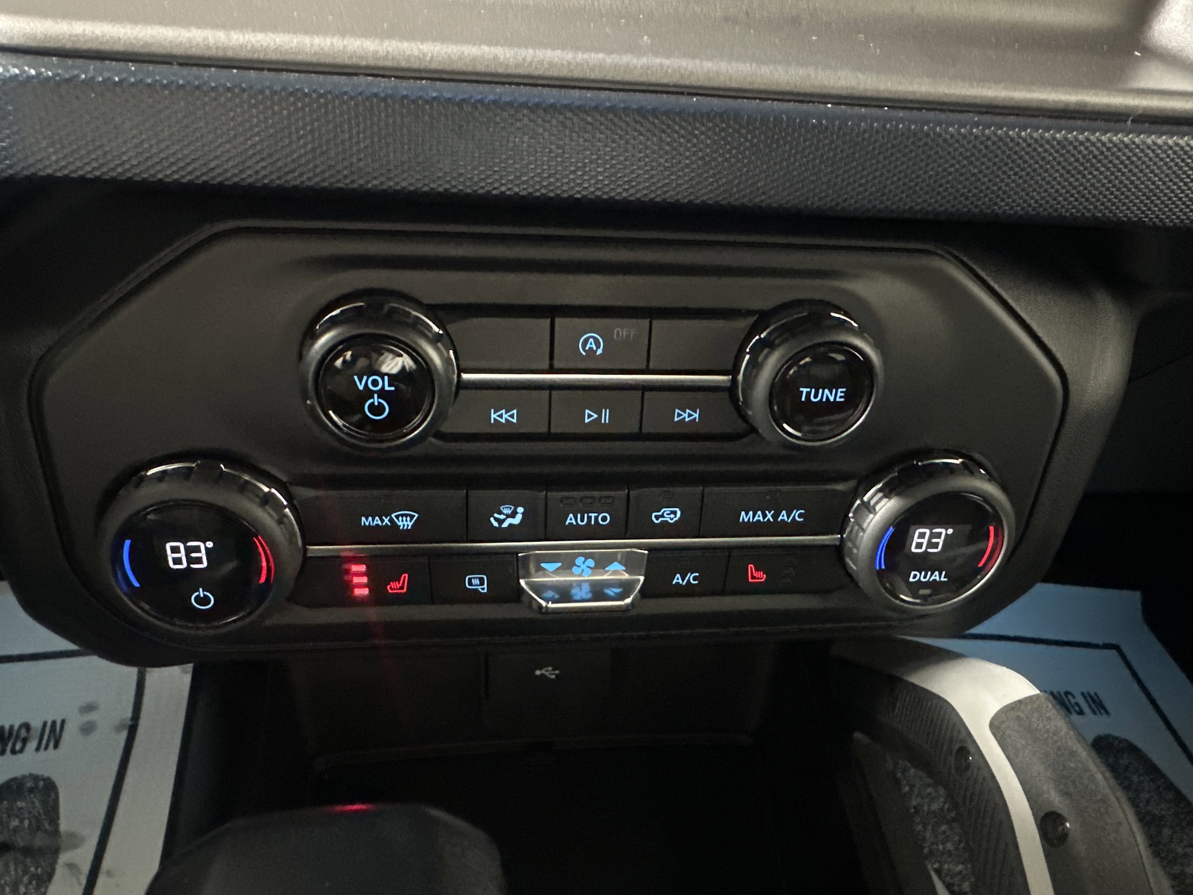 Certified 2021 Ford Bronco Outer Banks image 21