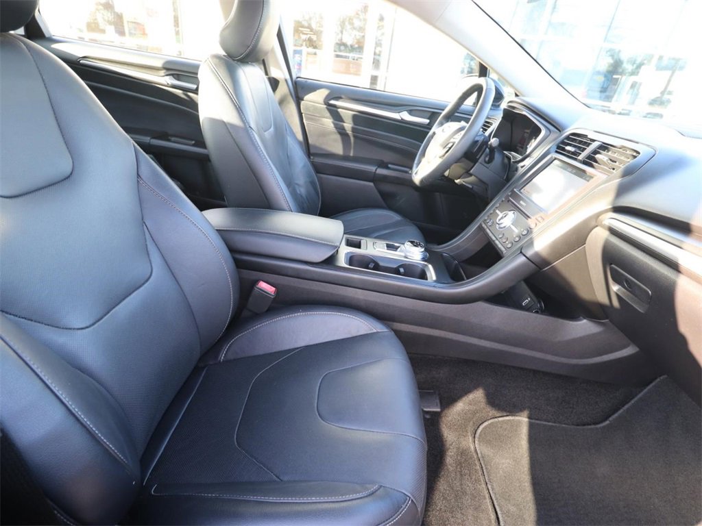 Certified 2017 Ford Fusion Titanium image 22
