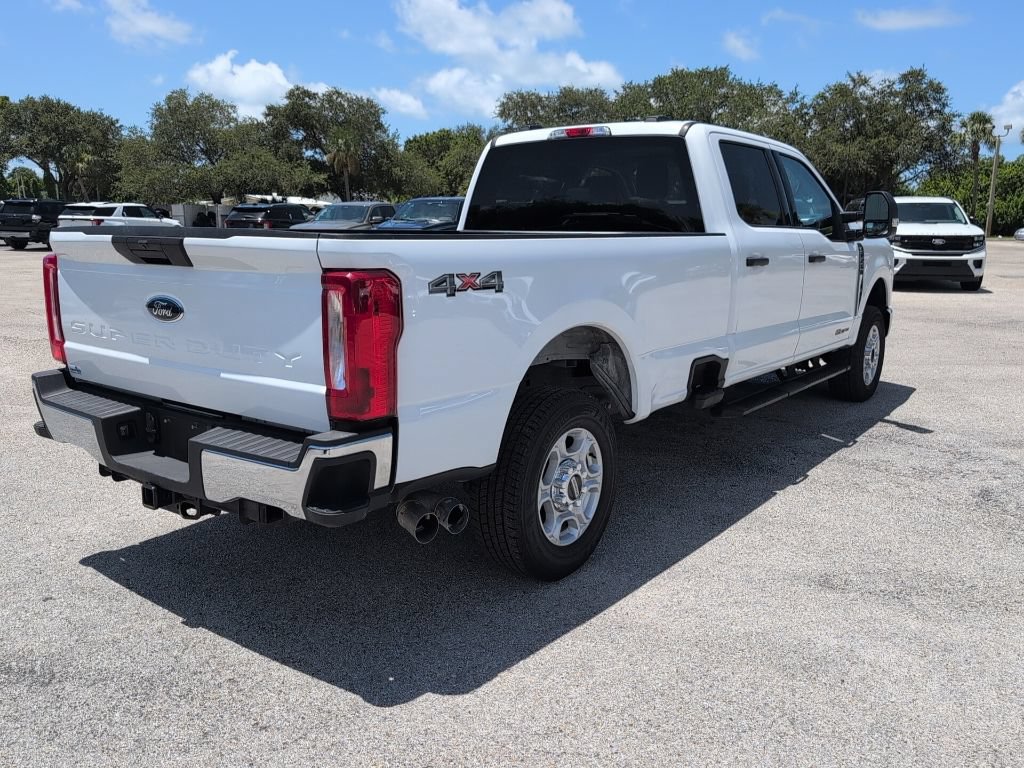 Certified 2026 Ford F250 XLT AWD/4WD image 3