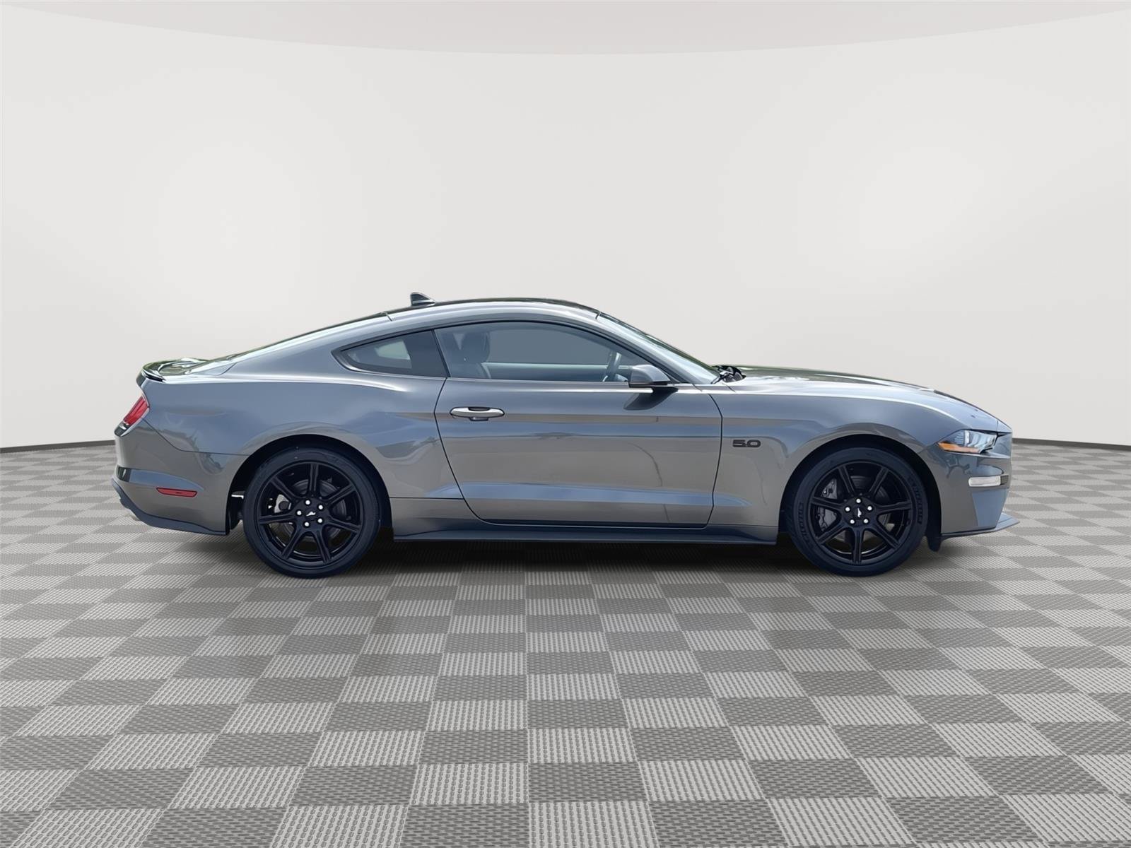 Certified 2020 Ford Mustang GT Premium w/ Black Accent Package RWD image 6