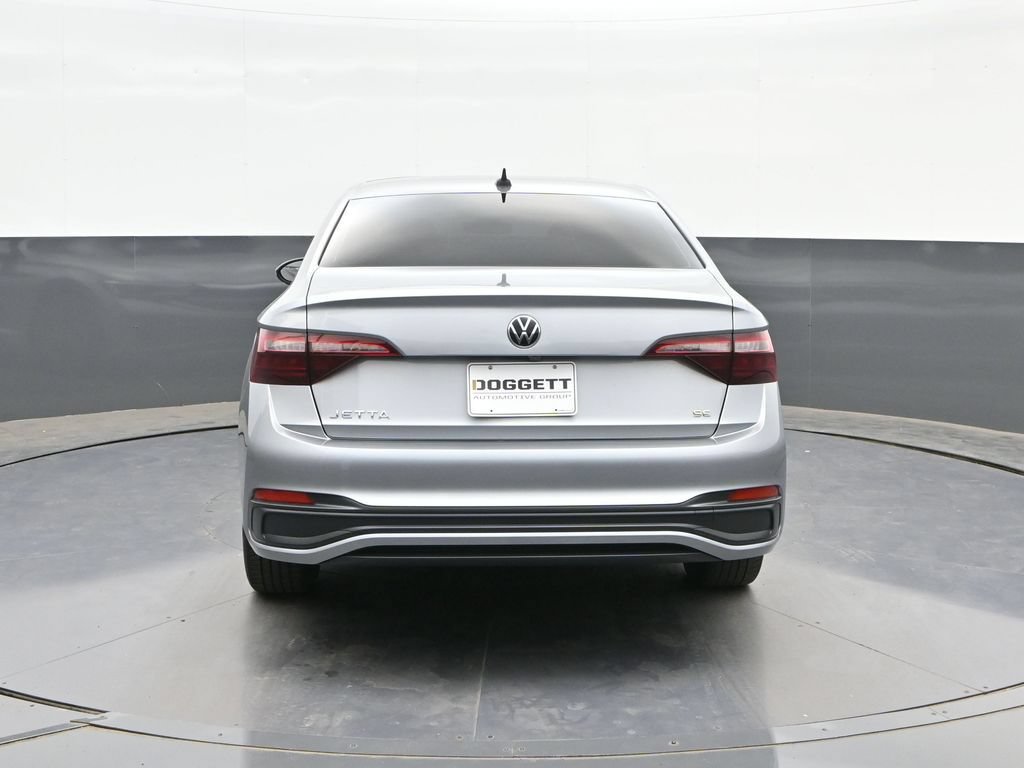 Used 2023 Volkswagen Jetta SE FWD image 8