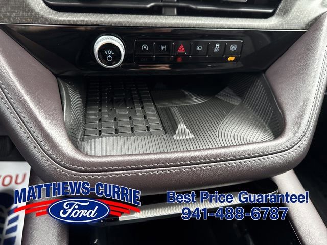 Certified 2025 Ford Explorer Platinum RWD image 20