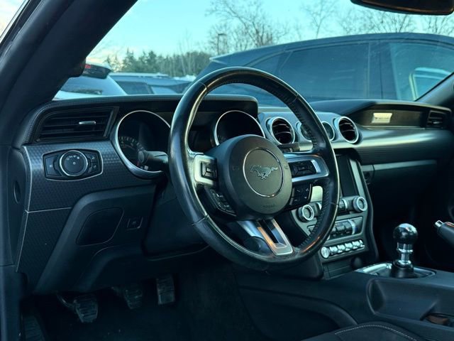 Certified 2018 Ford Mustang GT w/ GT Performance Package image 11