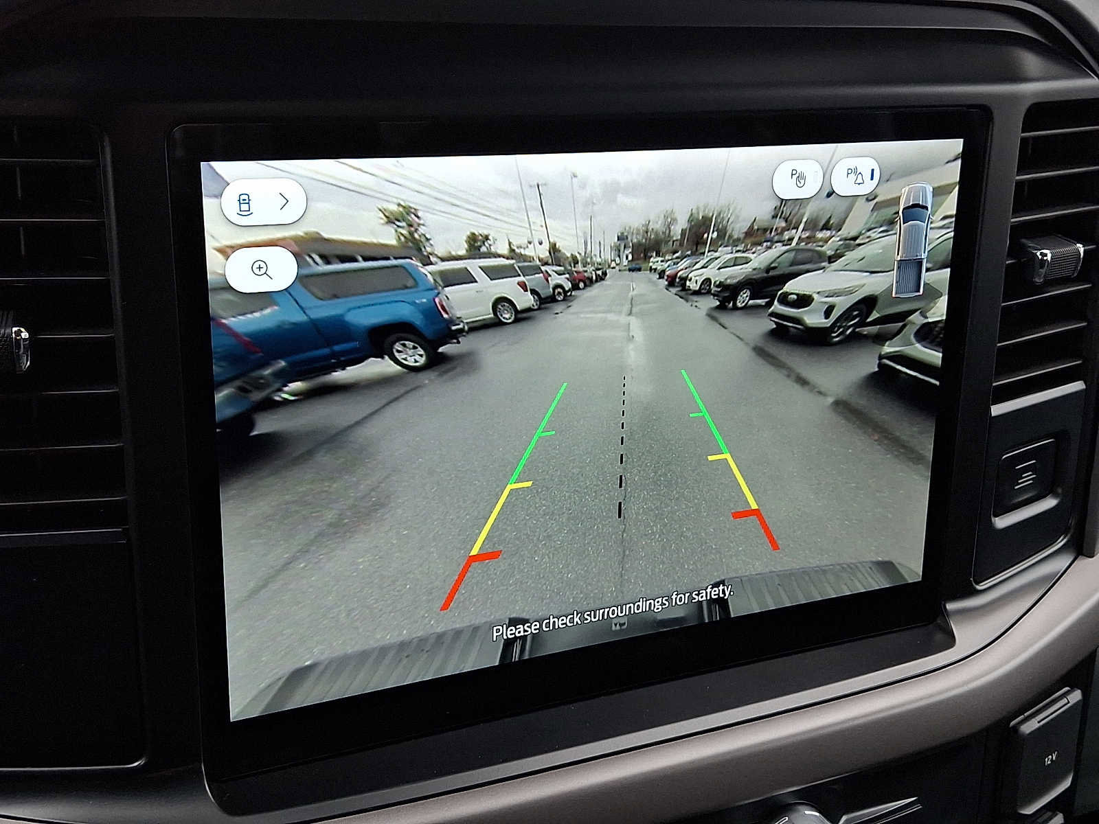 Certified 2025 Ford F150 XLT w/ Equipment Group 301A Standard image 17