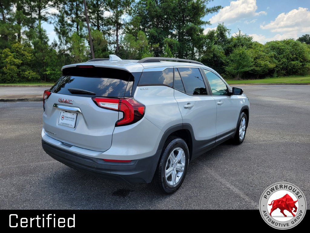 Used 2022 GMC Terrain SLE w/ Driver Convenience Package FWD image 6