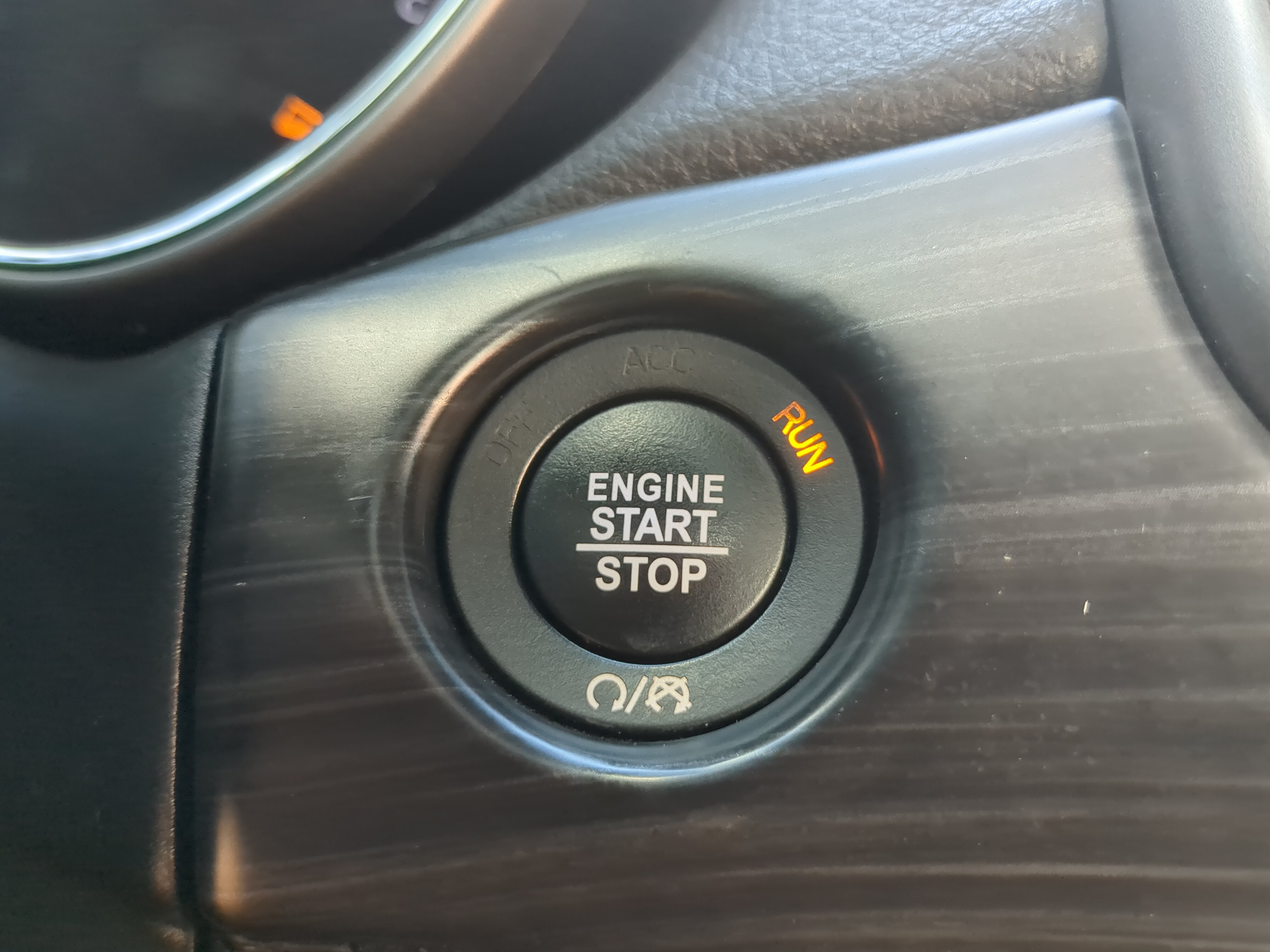 Used 2021 Jeep Grand Cherokee Laredo RWD image 24