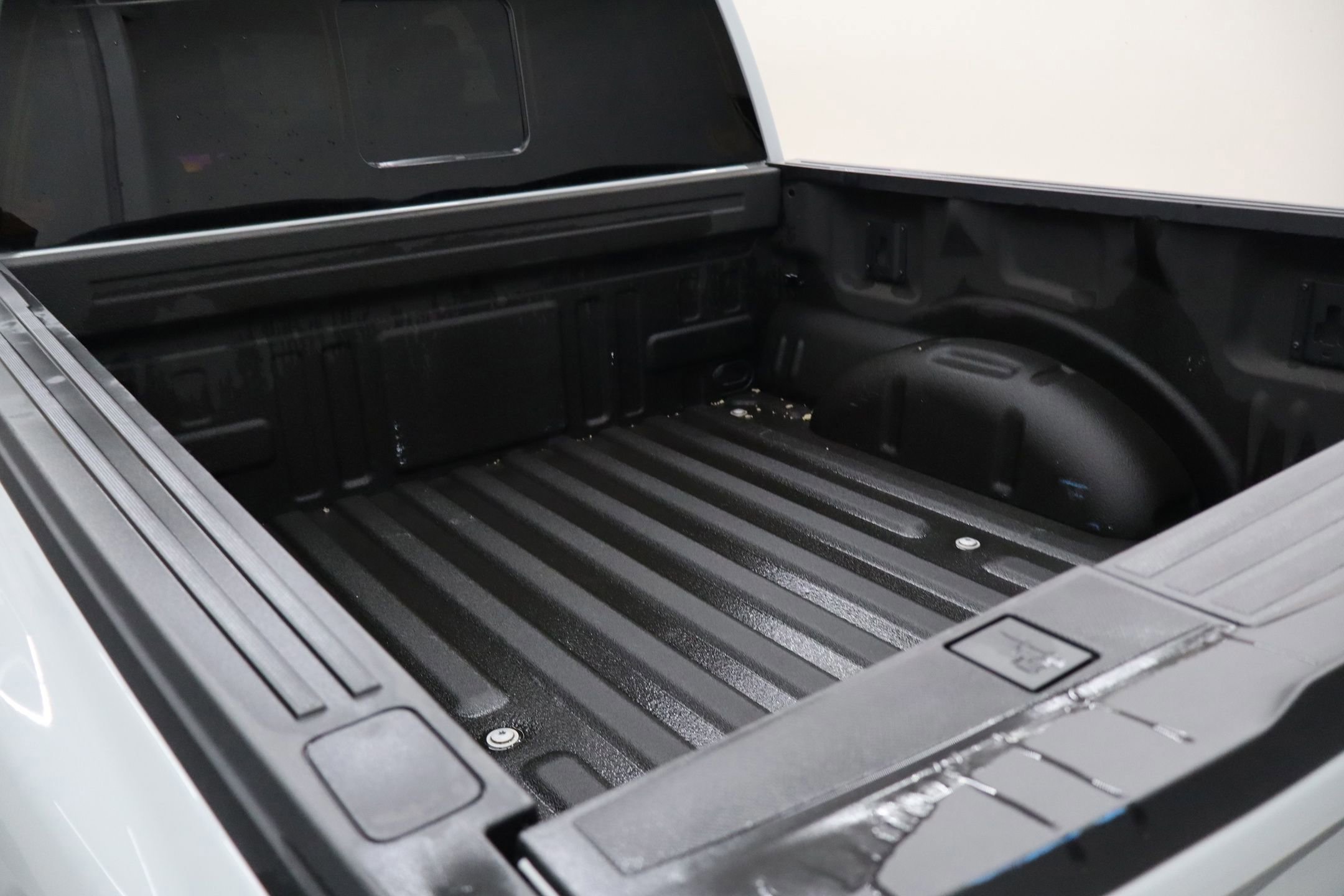 Certified 2024 Ford F150 Raptor image 24