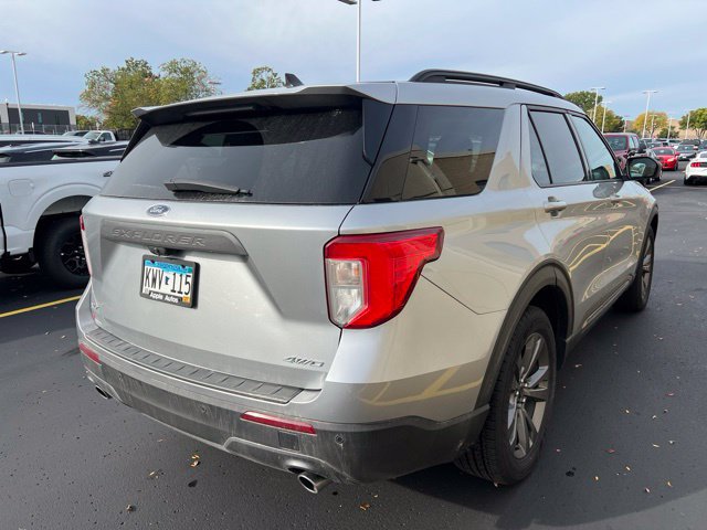 Certified 2021 Ford Explorer XLT w/ Equipment Group 202A AWD/4WD image 2